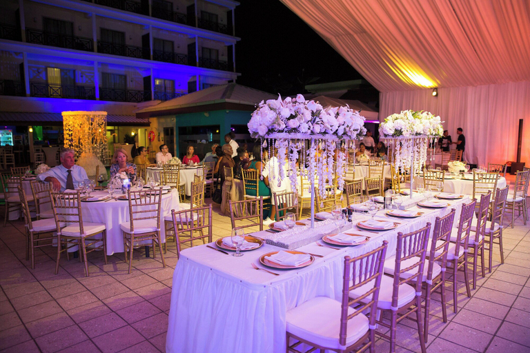 Food & Drinks 5, Courtyard by Marriott Paramaribo, Blauwgrond