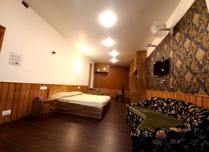 Bedroom 2, Red Wood, Srinagar