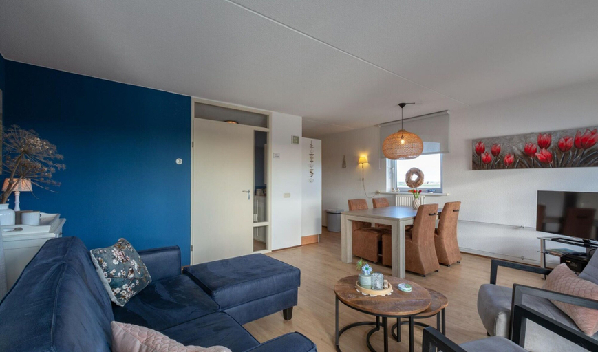 Living room 5, Cozy Apmt for 5people by the sea, Den Helder