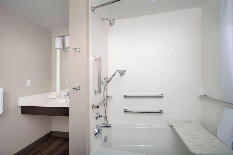 Bathroom 4, TownePlace Suites by Marriott College Park, Prince George's
