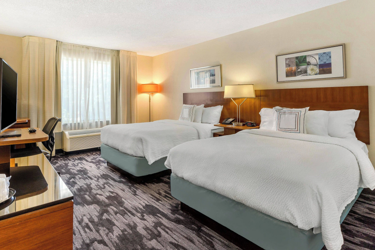 Bedroom 3, Fairfield Inn by Marriott Myrtle Beach North, Horry