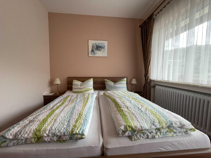 Others 5, Hotel zur Mosel, Bernkastel-Wittlich