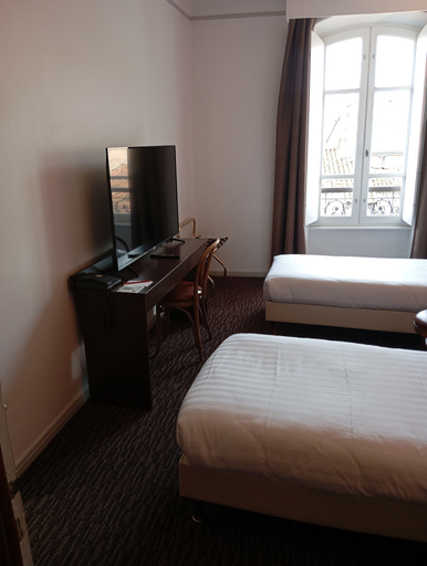 Bedroom 4, The Originals Boutique, Grand Hôtel St Pierre, Cantal