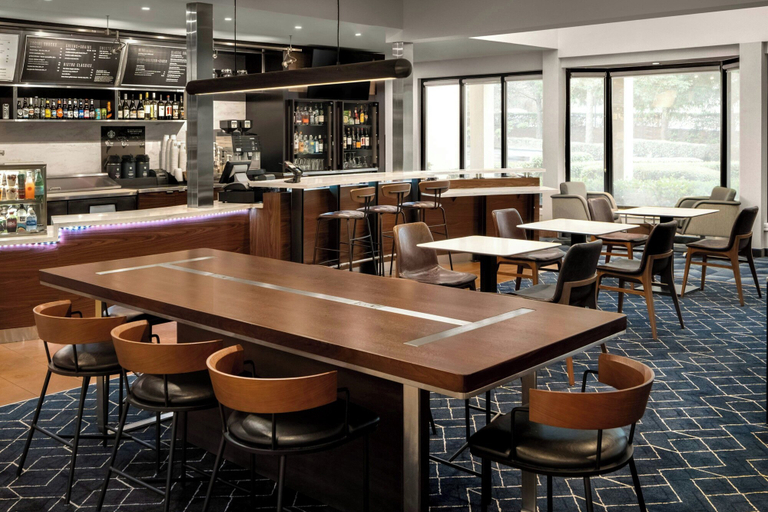 Food & Drinks 5, Courtyard by Marriott Portland Beaverton, Washington