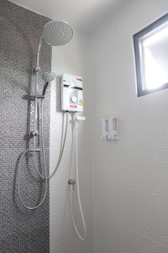 Bathroom 5