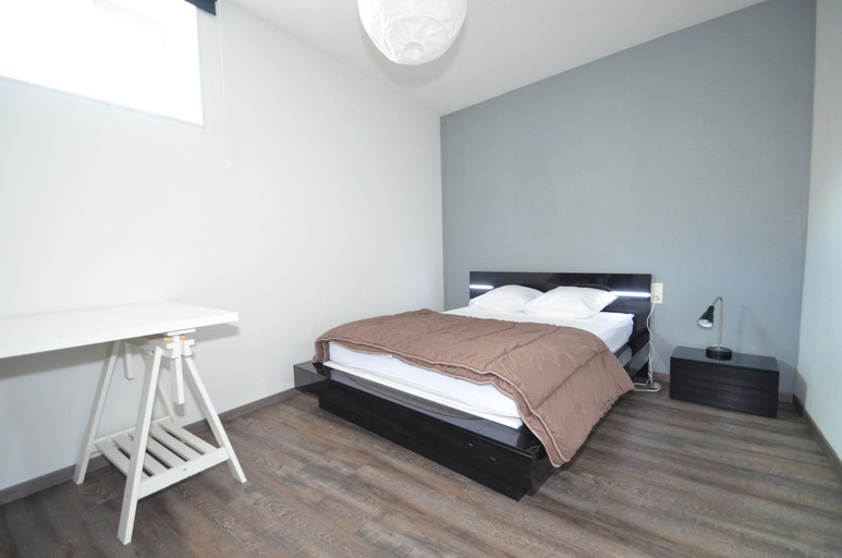 Bedroom 10