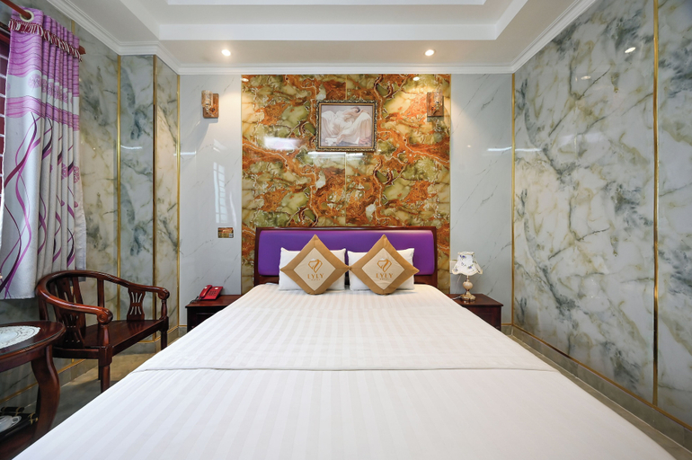 Bedroom 16
