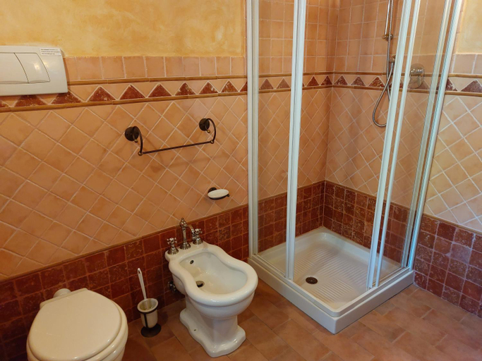Bathroom 2, B&B Fonte Fresca, Ancona