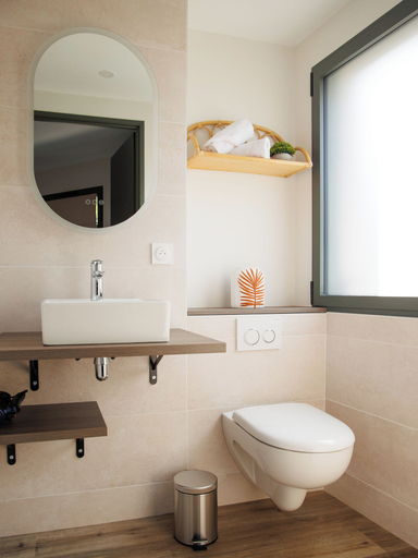 Bathroom 5, Appart'hôtel Le Corot - Accès Autonome, Haute-Vienne