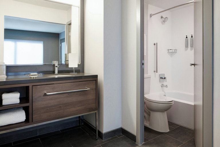 Bathroom 5, Courtyard by Marriott Chicago Downtown River North, Cook