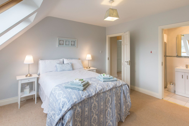 Others 2, Delightful Cottage Just Steps From Kenmare Town