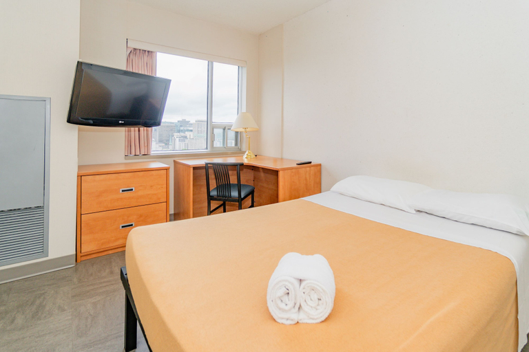 Bedroom 2, University of Ottawa Residence, Ottawa
