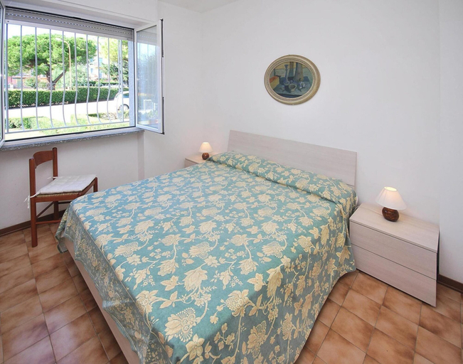 Room 3, Apartment in Ceriale With Balcony/terrace-formerly TUI Ferienhaus, Savona