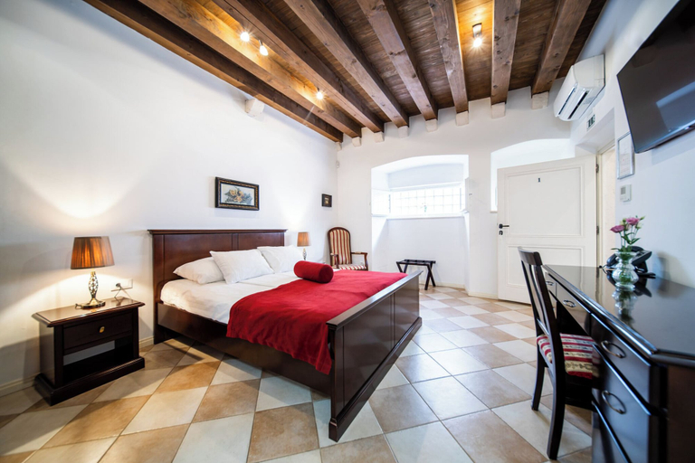 Bedroom 3, SUNce Palace Apartments with free offsite parking, Dubrovnik