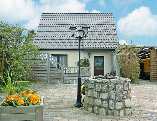 Primary image