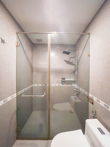 Bathroom 4