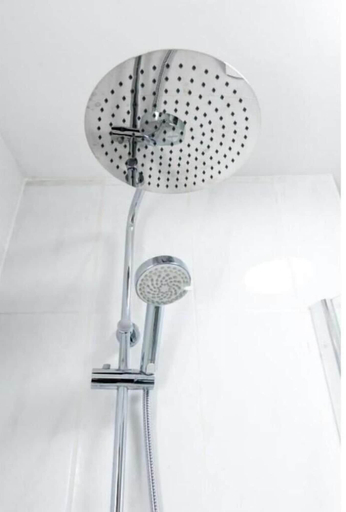 Bathroom 4, Uno Hotel Heathrow Windsor, Slough