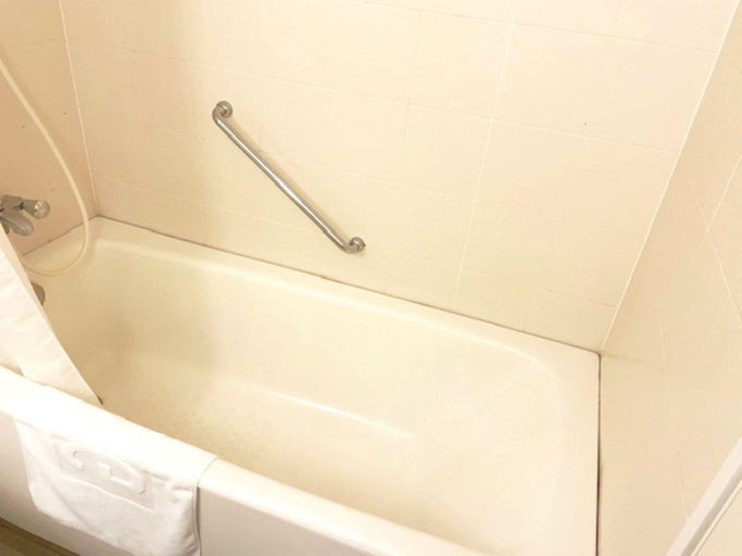 Bathroom 5, Green Rich Hotel Aso Kumamoto Airport Artificial Hot Spring Futamata Yunohana, Ōzu