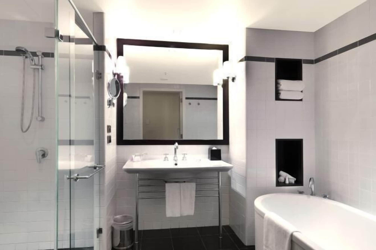 Bathroom 17