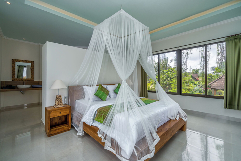 Bedroom 8