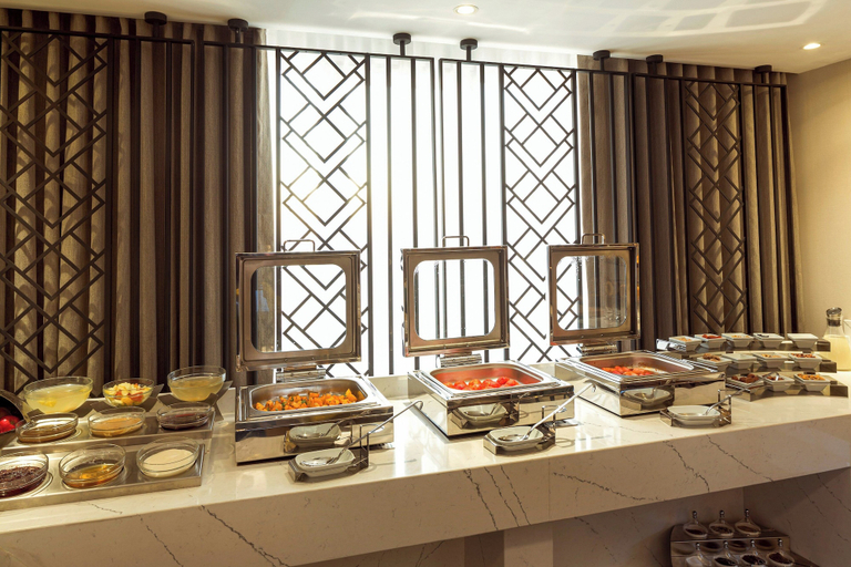 Food & Drinks 5, Sheraton Bishkek, Bishkek
