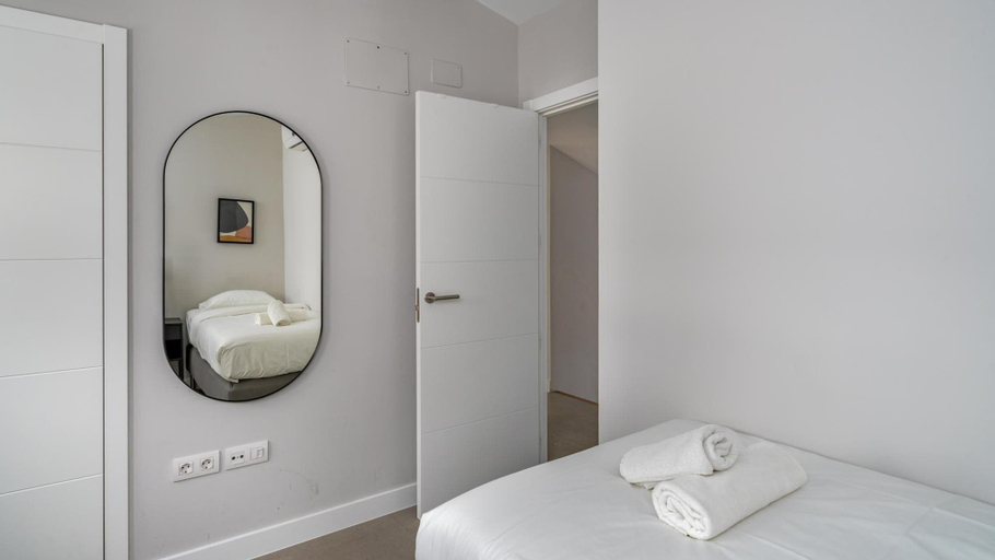 Bedroom 3, Top-floor Apartment With Pool Ref 20, Málaga