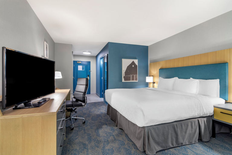 Bedroom 3, Clarion Hotel & Conference Centre Abbotsford, Fraser Valley