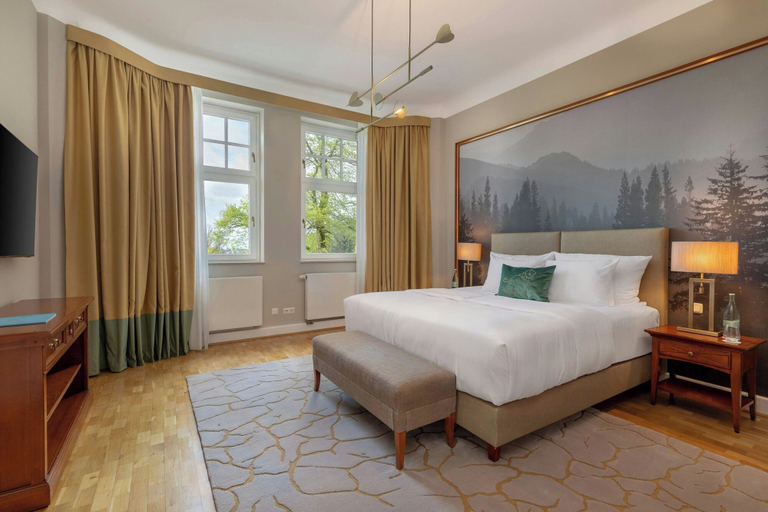 Bedroom 6