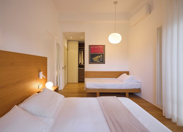 Bedroom 3, Hotel Emilia, Ancona