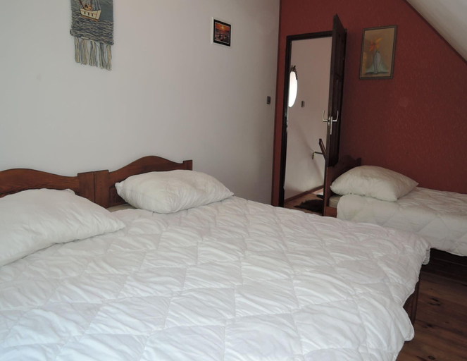 Room 2, Holiday Home Sulomino With Private Beach, Kamień