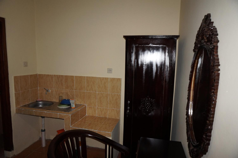 Others 3, QQ Guesthouse, Sleman