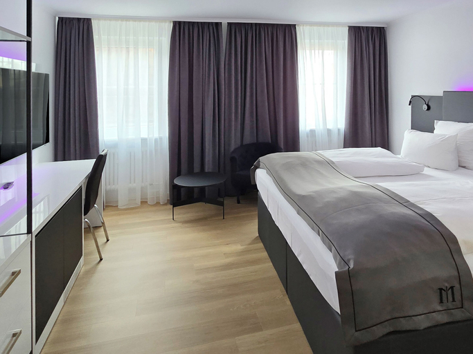 Bedroom 14