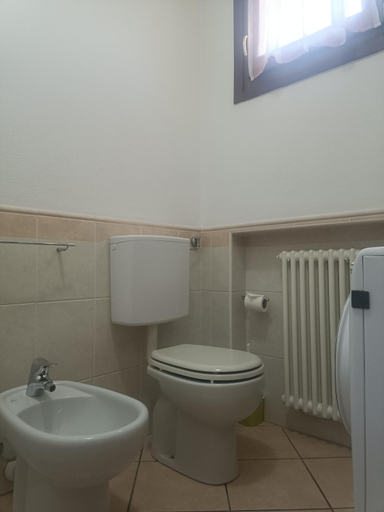 Bedroom 4, Appartamento Orchidea Garda, Verona
