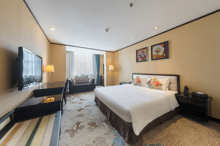 Bedroom 6