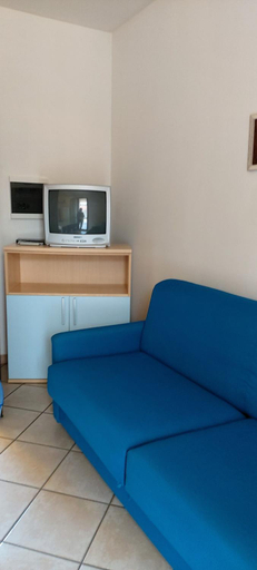 Others 3, Residence Leonardo, Ferrara