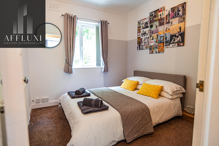 Bedroom 2, Ironbridge Hot Tub Retreat - Sleeps 10, Telford and Wrekin