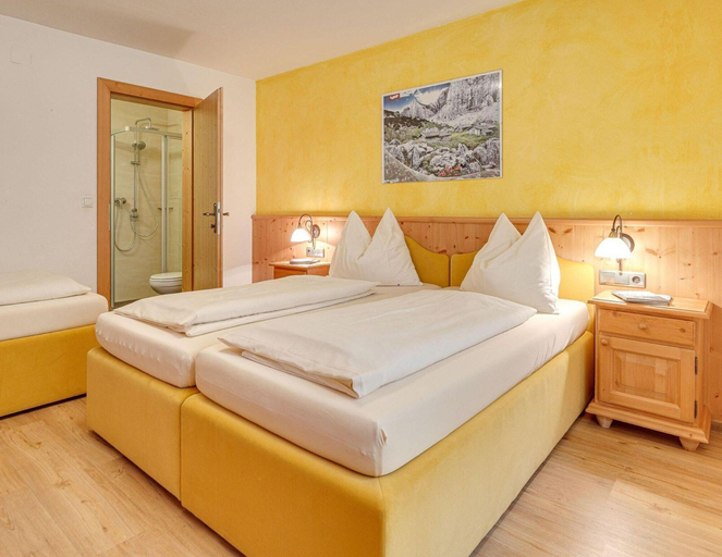 Bedroom 2, Apartment in Fugen Near Spieljoch Ski Lift, Schwaz