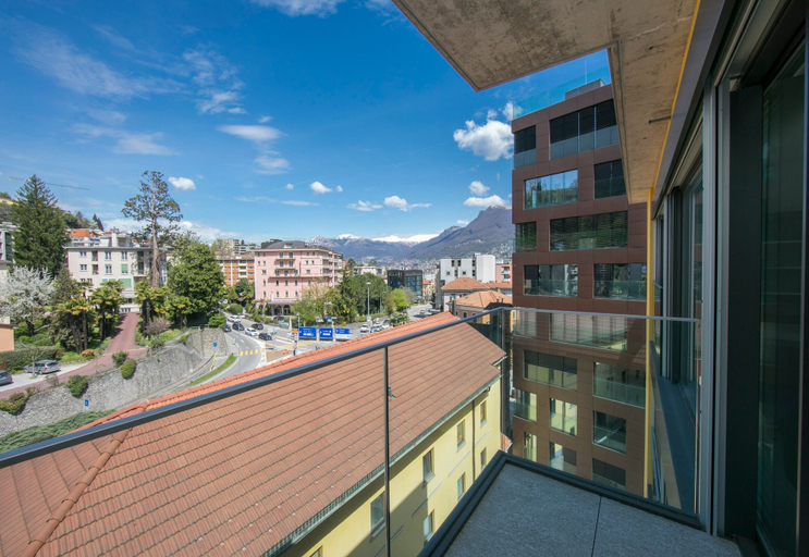 Others 5, Urban Flat Paradiso, Lugano