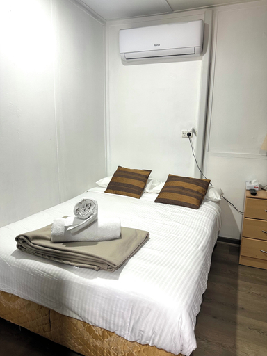 Bedroom 12