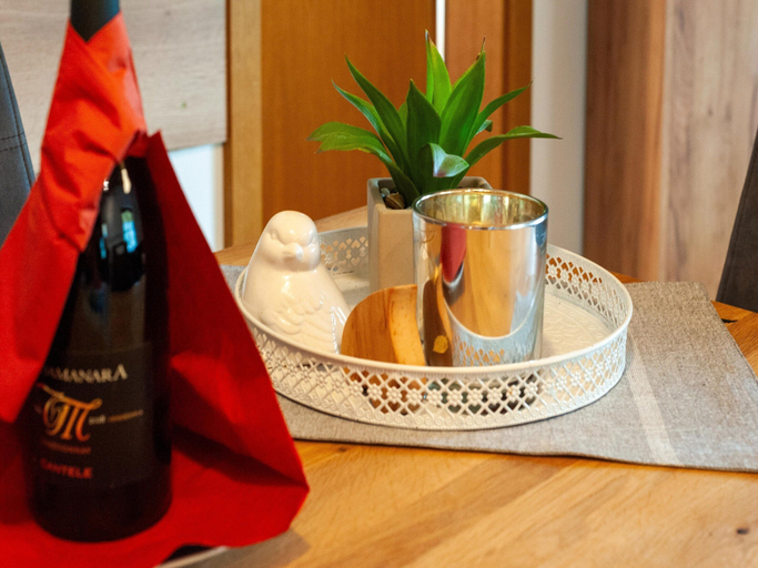 Food & Drinks 5, Rustic Farm in Tyrol With Mountain Views, Landeck