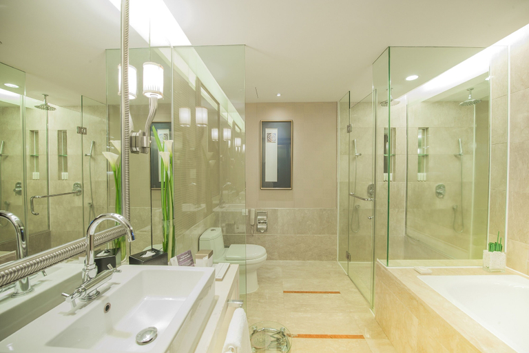 Bathroom 5, Pan Pacific Xiamen, Xiamen
