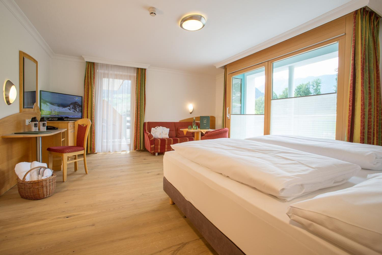 Bedroom 2, Hotel Schv Tterhof, Liezen