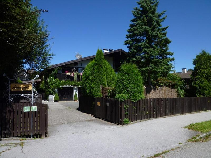 Others 3, Ferienwohnungen Larchennest zwischen Chiemsee und Bergen, Rosenheim