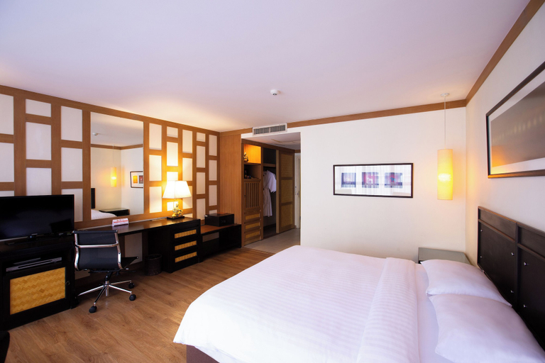 Bedroom 6
