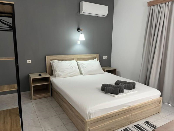 Bedroom 5, Family House Studios, South Aegean
