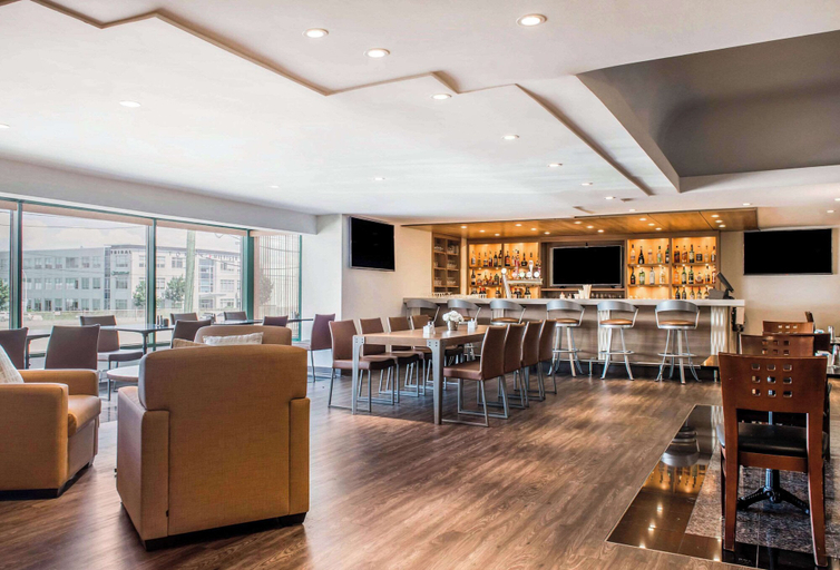 Food & Drinks 5, Quality Hotel Dorval, Montréal
