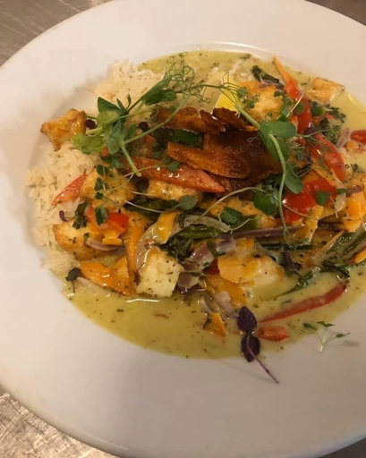Food & Drinks 5, The Halfway House Pub and Kitchen, Cornwall