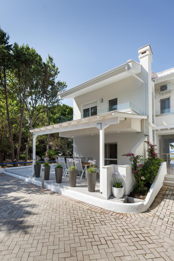 Food and beverages 2, Villa Karidi Vourvourou, Central Macedonia