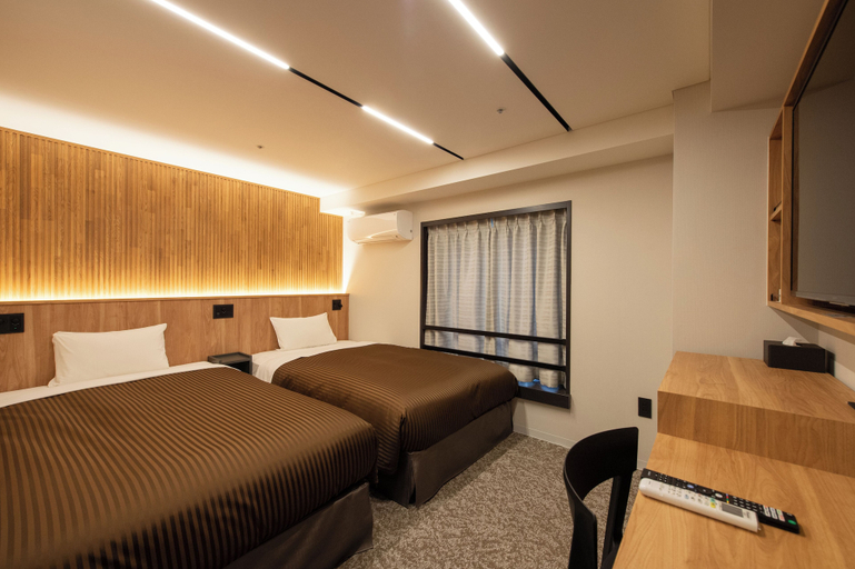 Bedroom 12