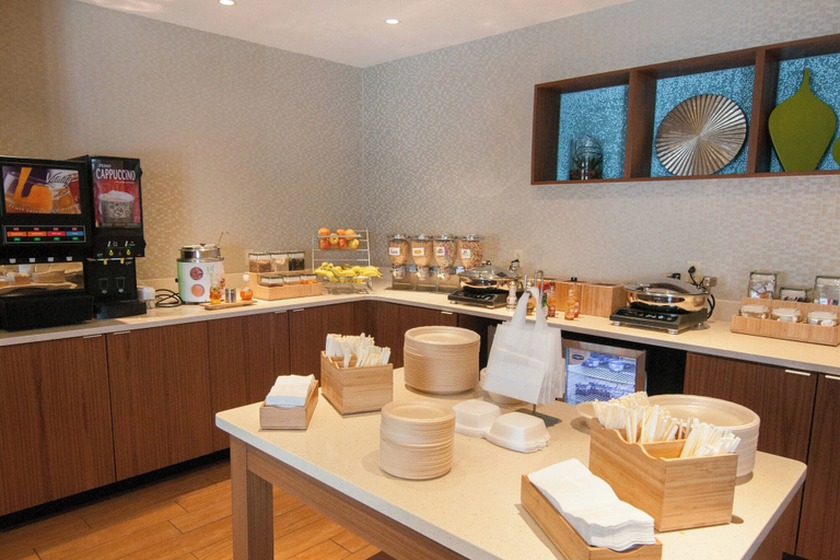 Food & Drinks 3, SpringHill Suites by Marriott Pittsburgh Monroeville, Allegheny